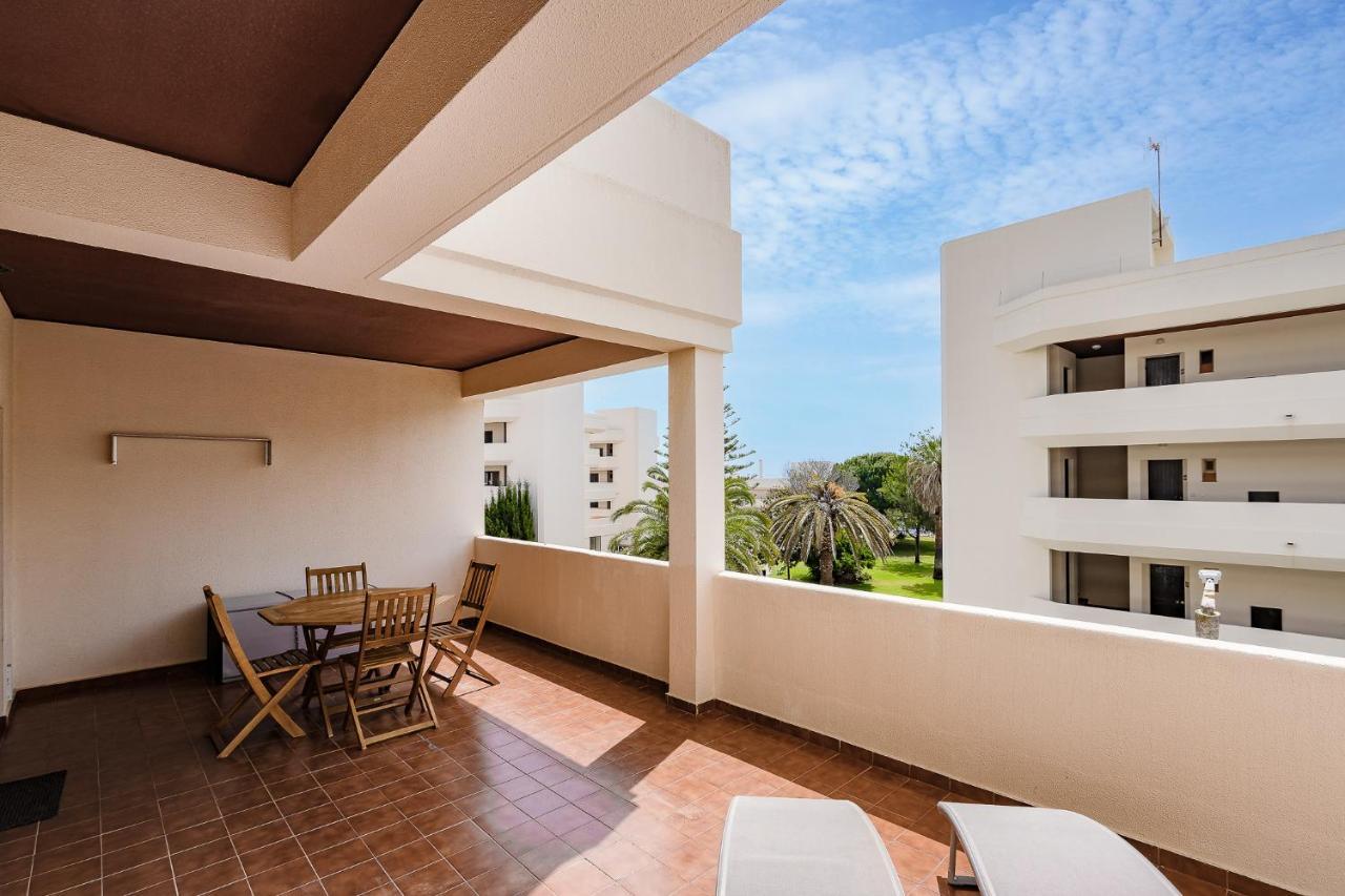 Apartamento Beira Mar - Empreendimento Iberlagos By Lovelystay